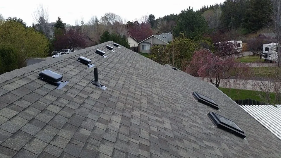 Slide of Mova Construction