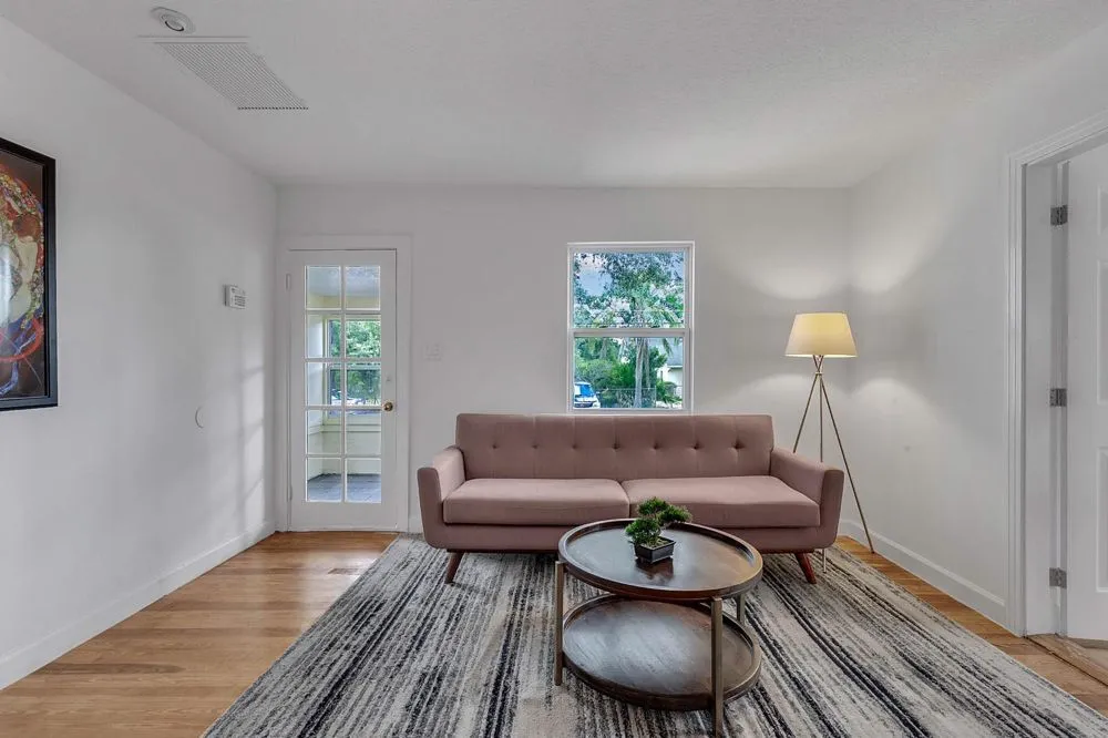 Slide of Movicontractors