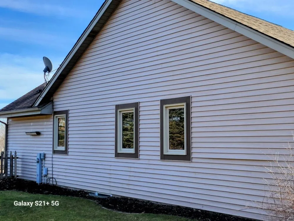 Slide of Moxie Pressure Washing