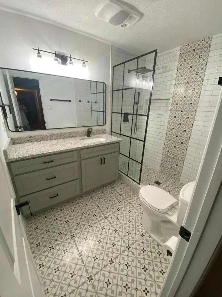 Slide of Moy Construction and Remodeling