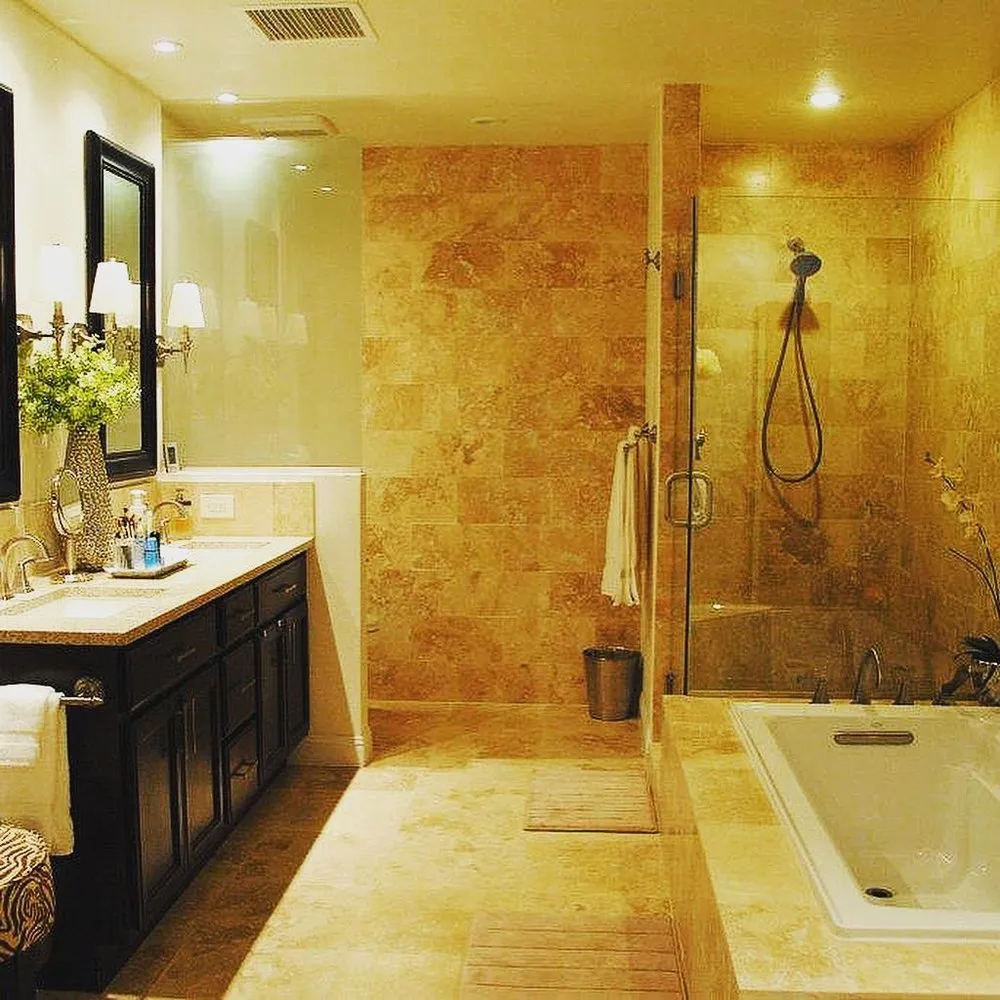 Slide of Moy Construction and Remodeling