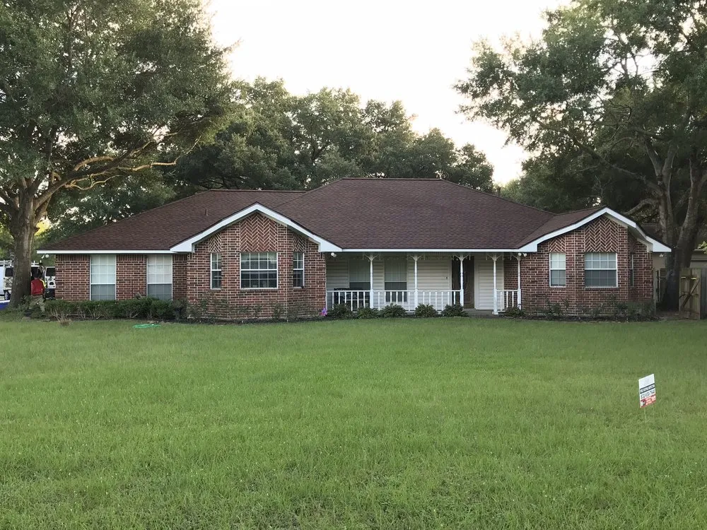 Slide of M&P Roofing