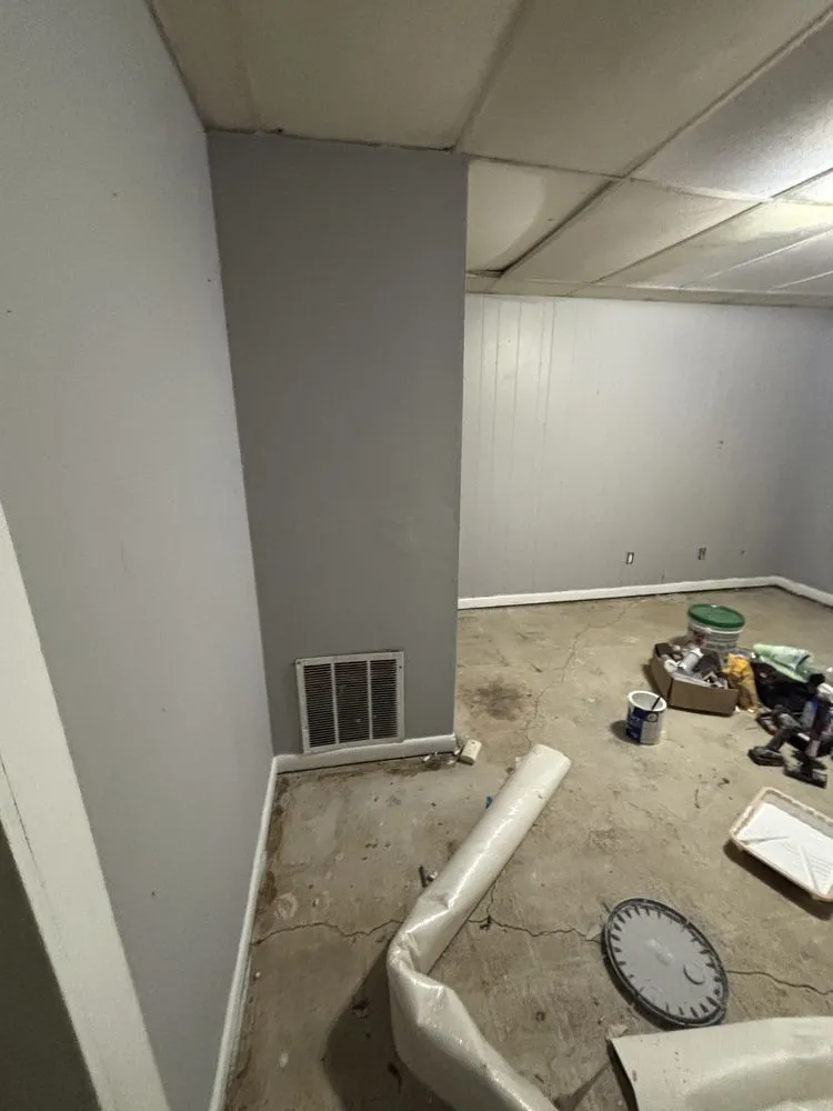 Slide of M&R Construction