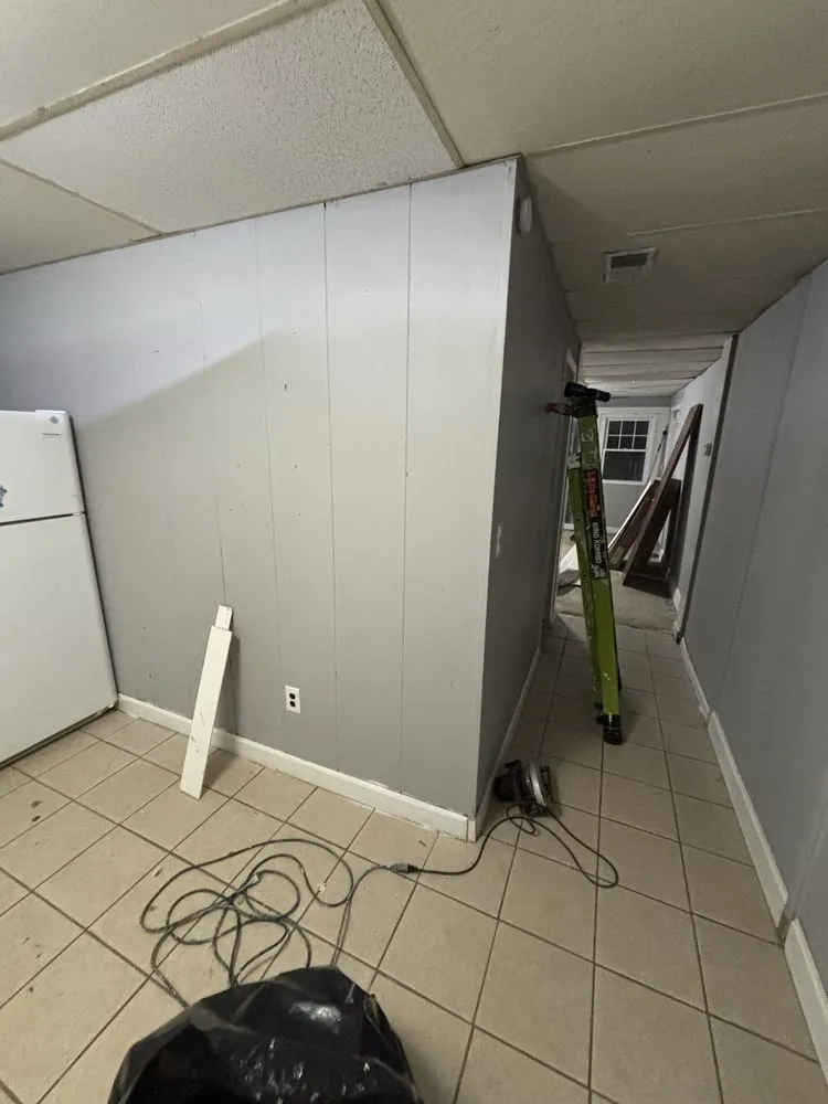 Slide of M&R Construction