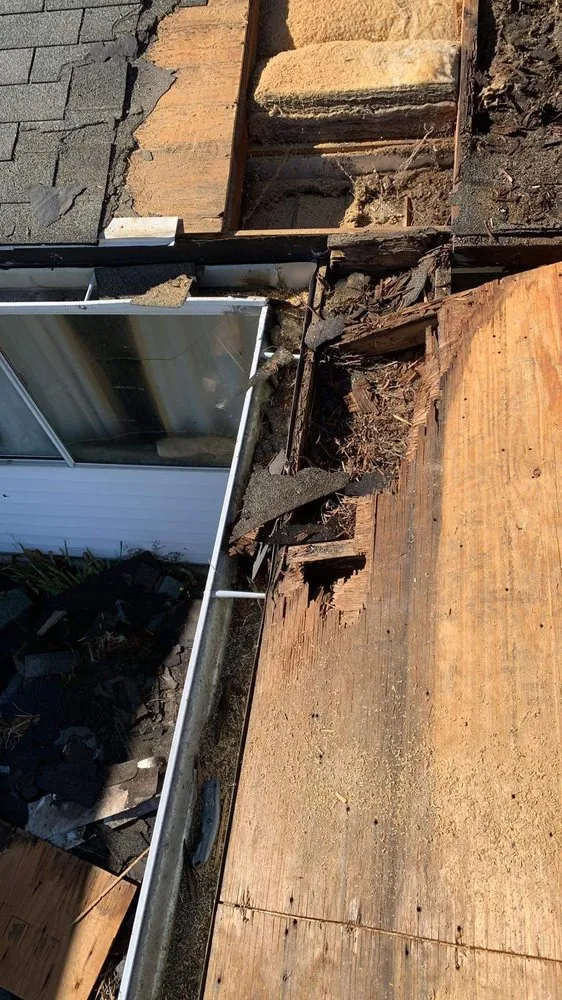 Local roof replacement for fast service across McDermott, OH - Mr Fix It Right