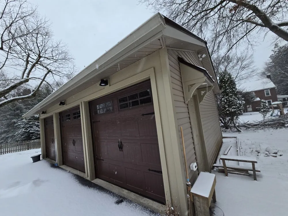 Trusted shingle roofing service same-day service in Colmar, PA by Mr. General Builder