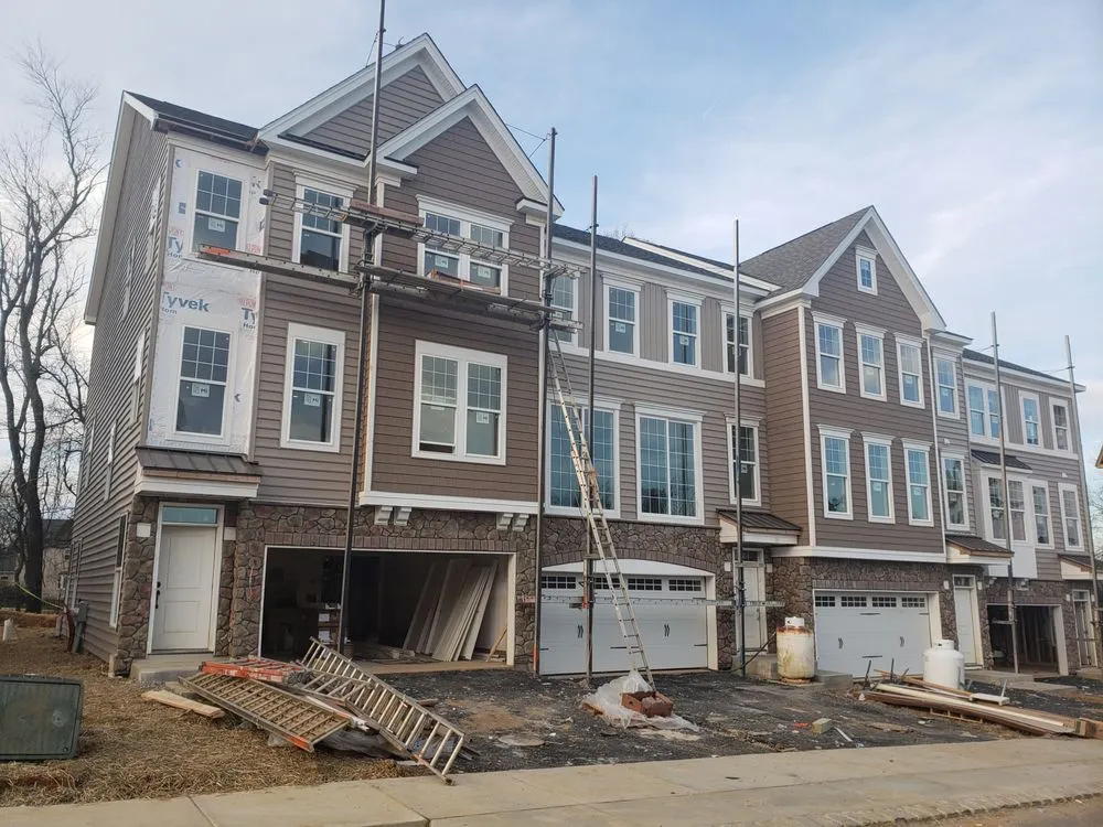 Top-rated residential roofing service experts serving Colmar, PA - Mr. General Builder