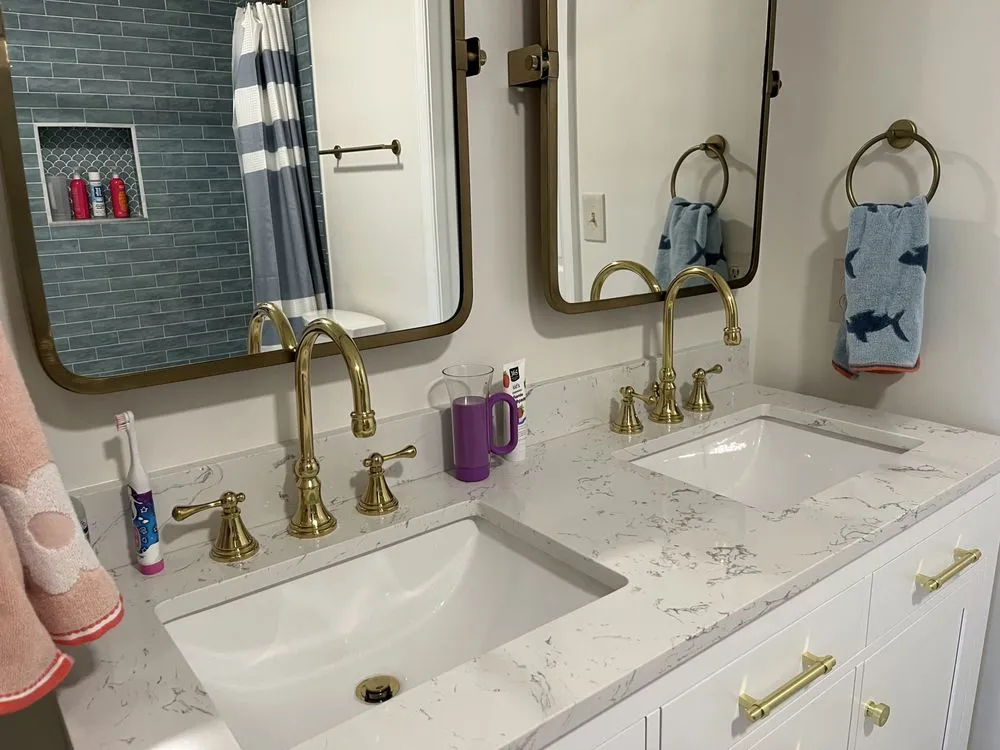 Slide of Mr Gomez Plumbing and Roofing