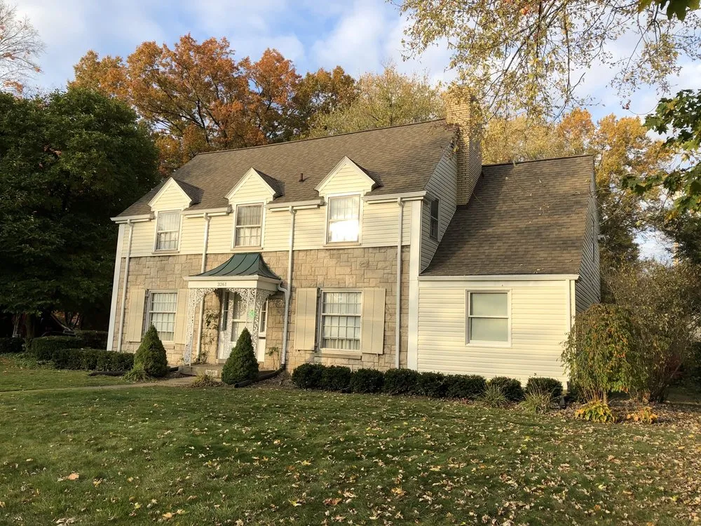 Slide of Mr Guttermaker Seamless Spouting