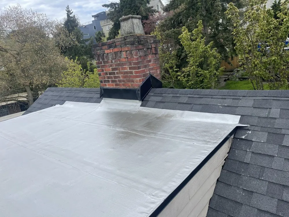 Slide of Mr Mendoza Roofing