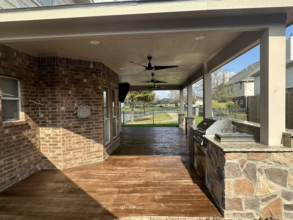 Slide of M&R Patio’s