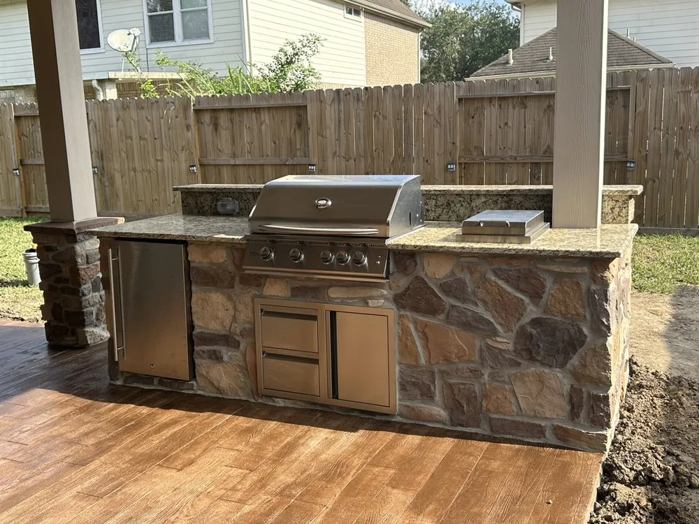 Slide of M&R Patio’s