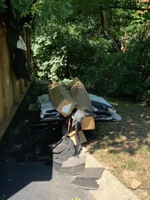 Mr. Roof Nashville Logo