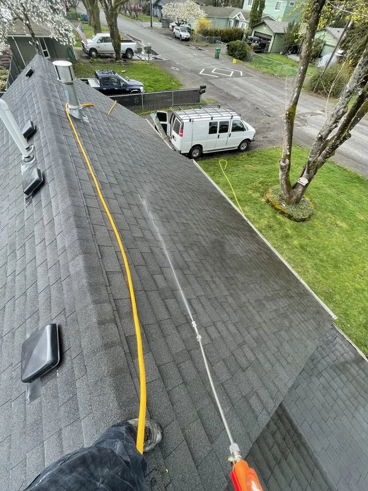 Slide of Mr Roof Pro