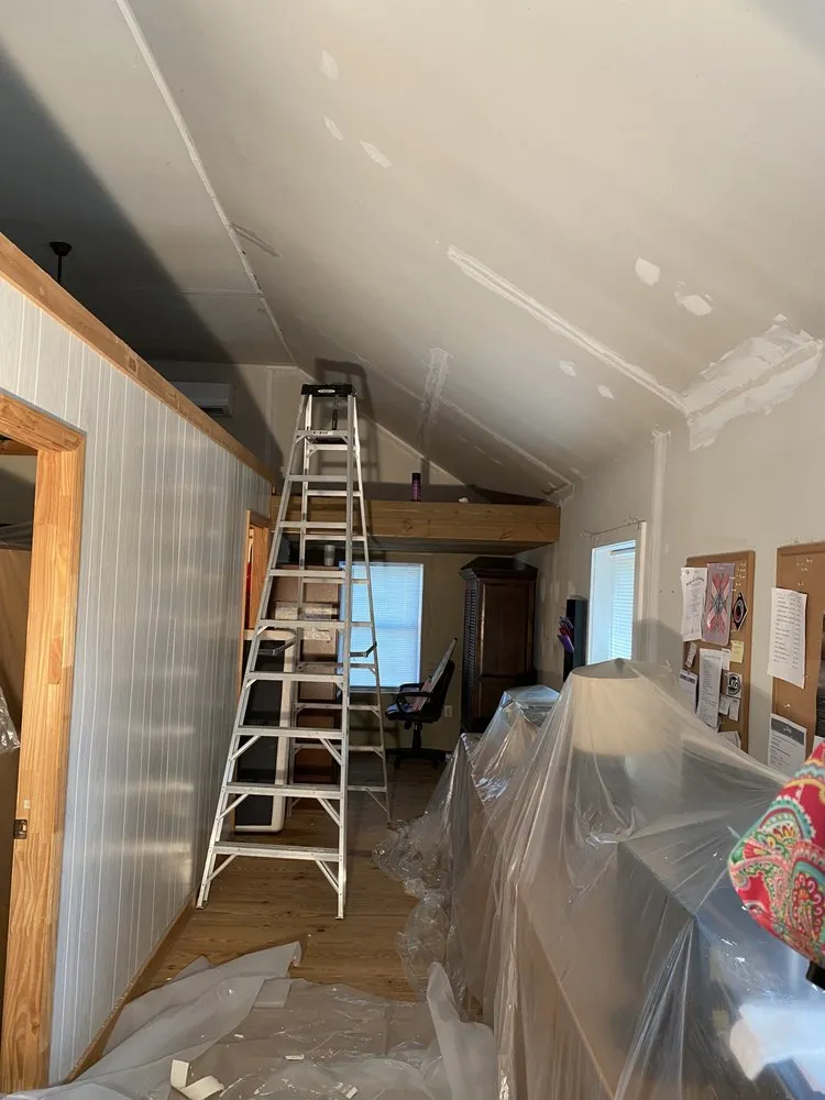 Slide of MR Roofing & Painting