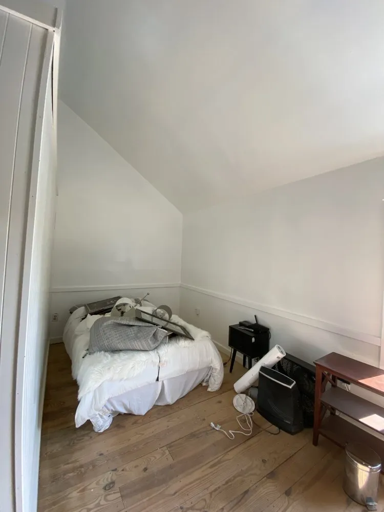 Slide of MR Roofing & Painting