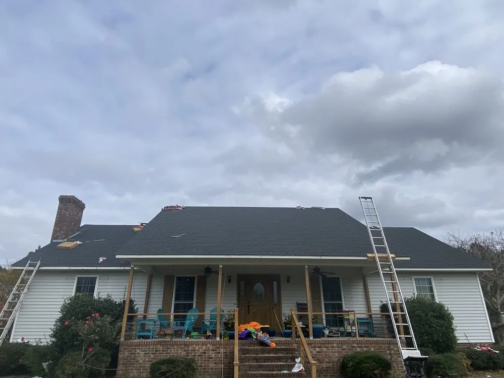 Slide of MR Roofing & Painting