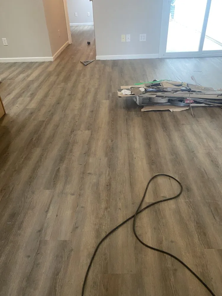 Slide of MR Roofing & Painting