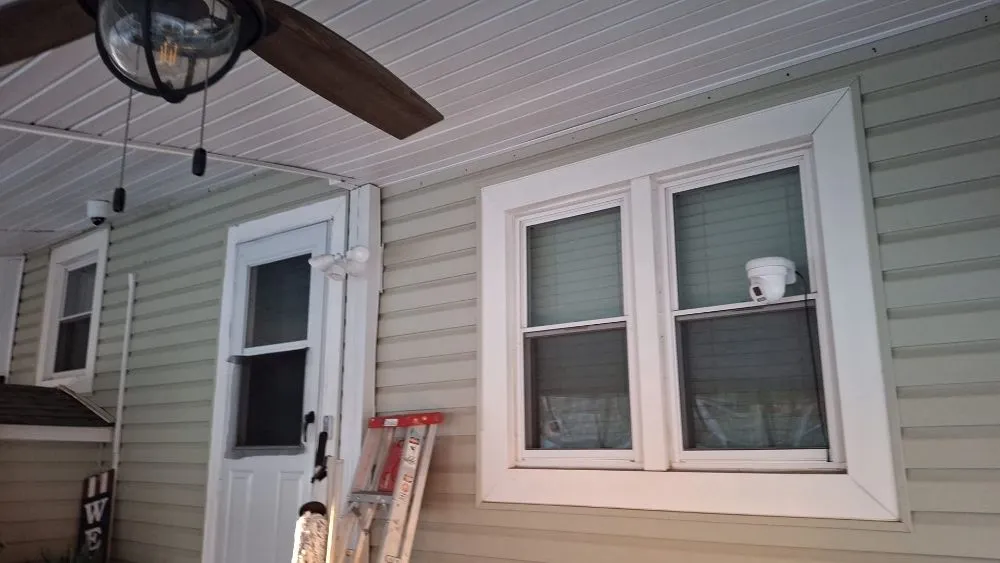 Slide of Mr Roofing & Siding