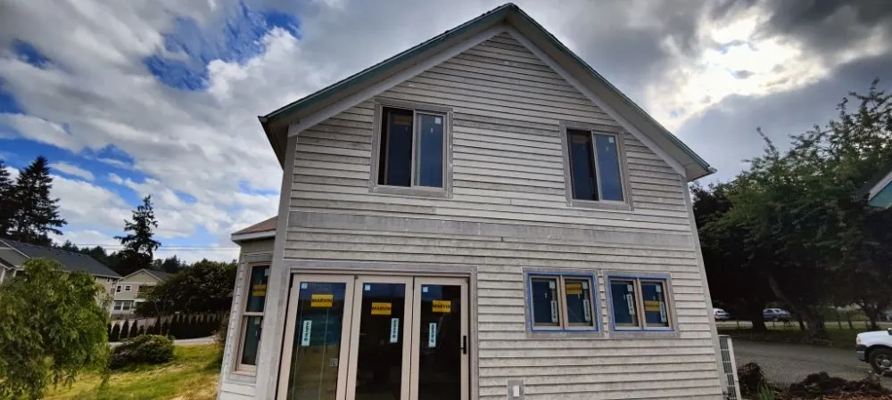 Slide of Mr Roofing and Home Services