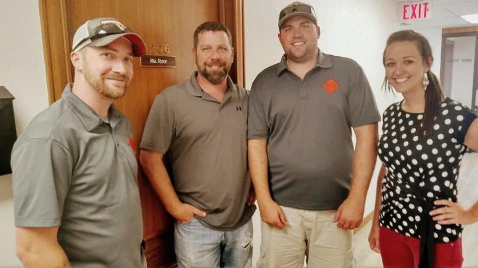 Slide of Mr. Roofing Contractors