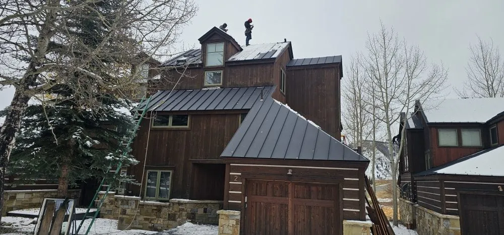 Slide of M&R Roofing