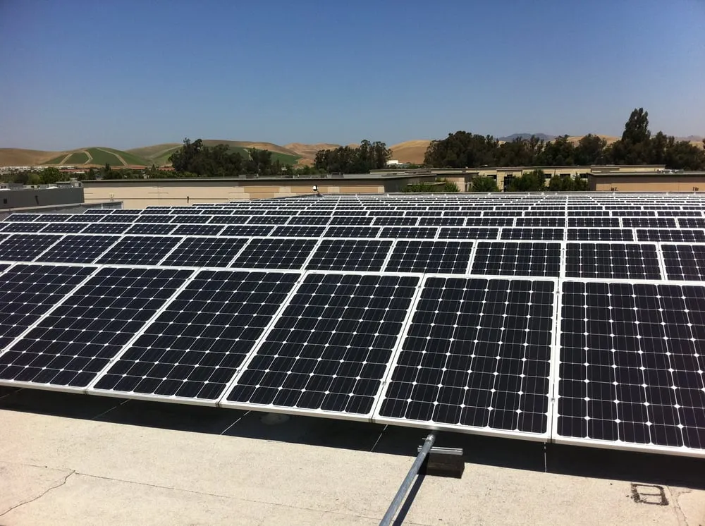 Slide of Mr. Roofing