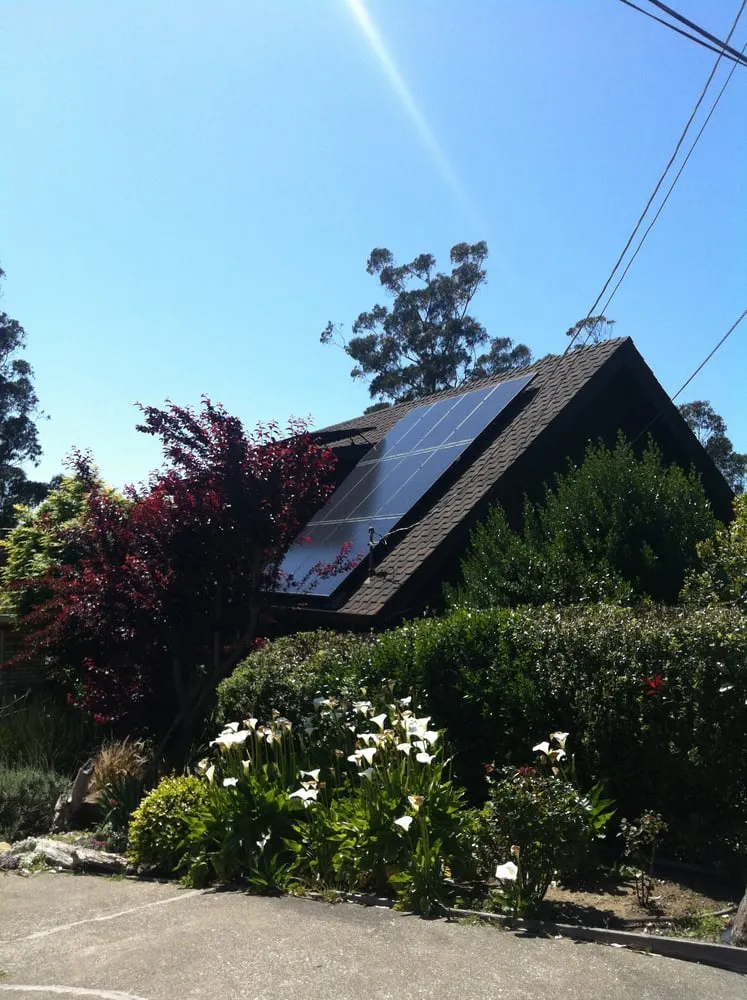 Slide of Mr. Roofing