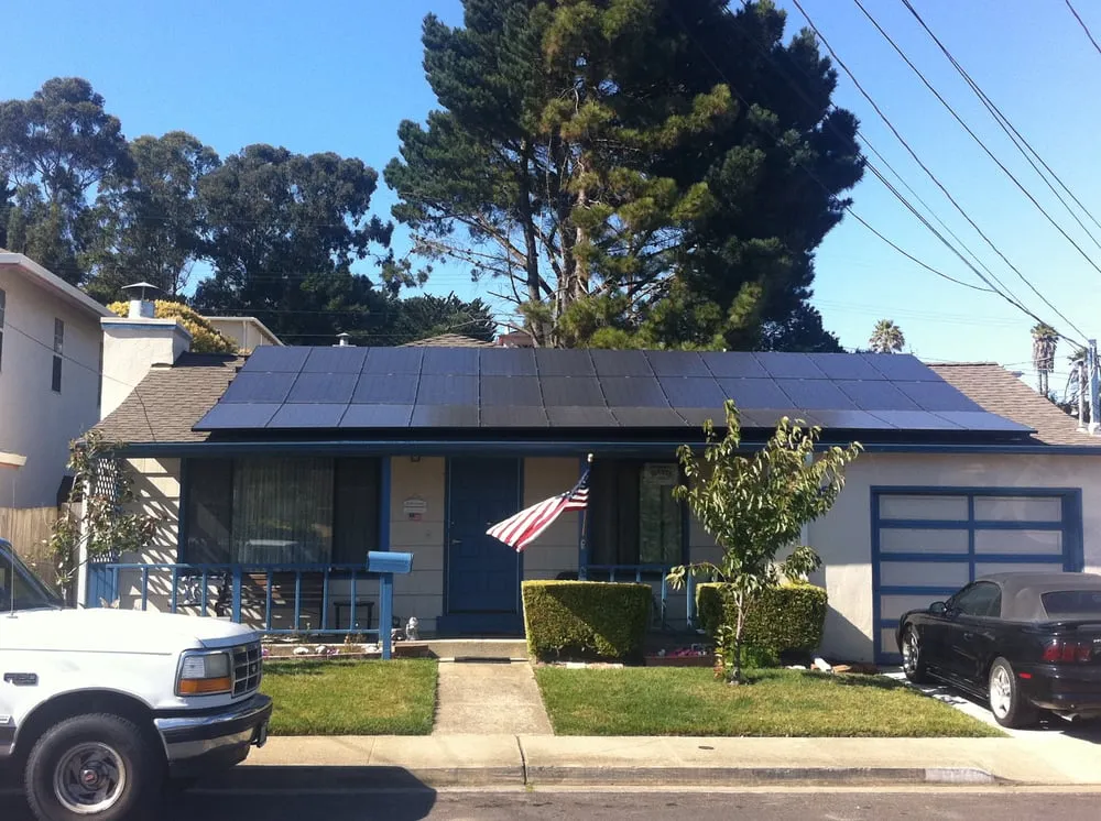 Slide of Mr. Roofing