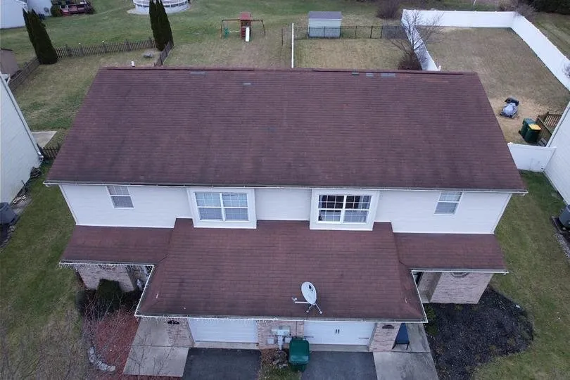 Slide of M&R Roofing