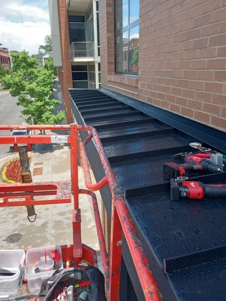 Local residential roofing service experts serving Bon Aqua, TN - Mr Sheet Metal