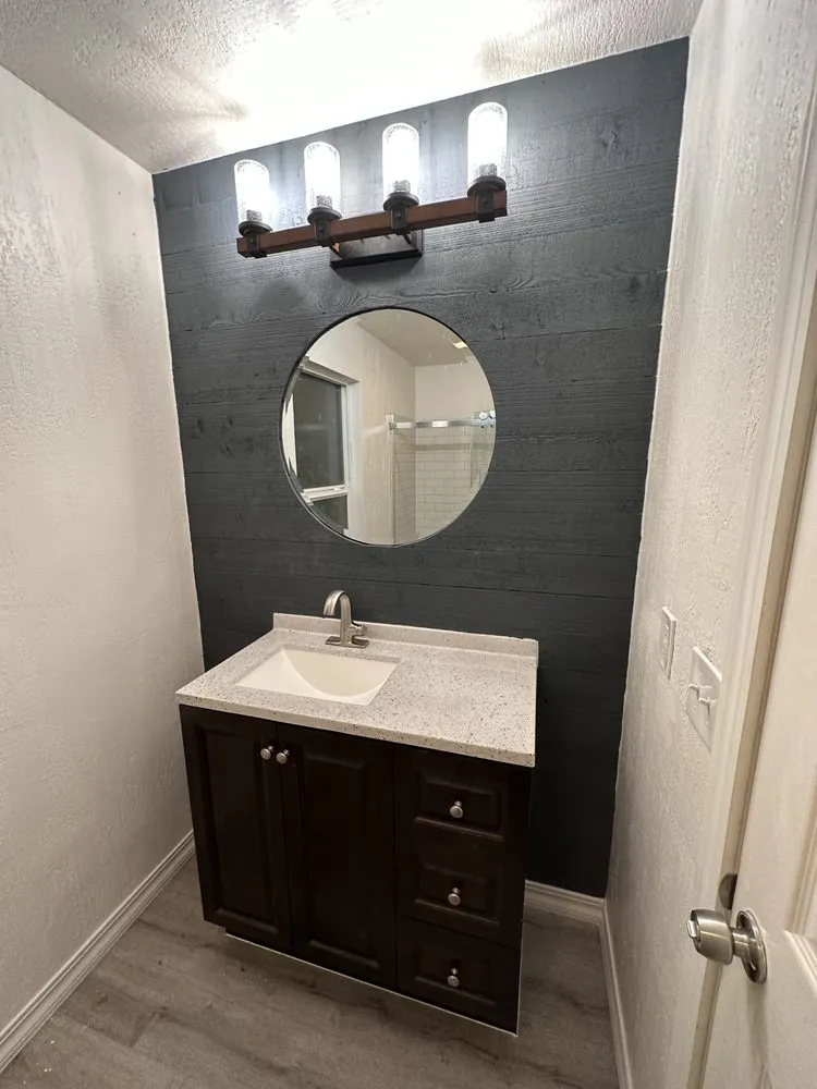 Slide of Mr Sid Handyman