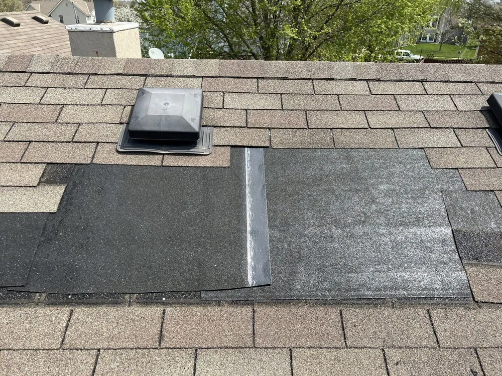 Slide of Mr Telhas Roofing