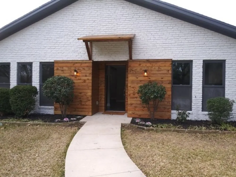 Slide of Mr. Valet Rockwall Roofing