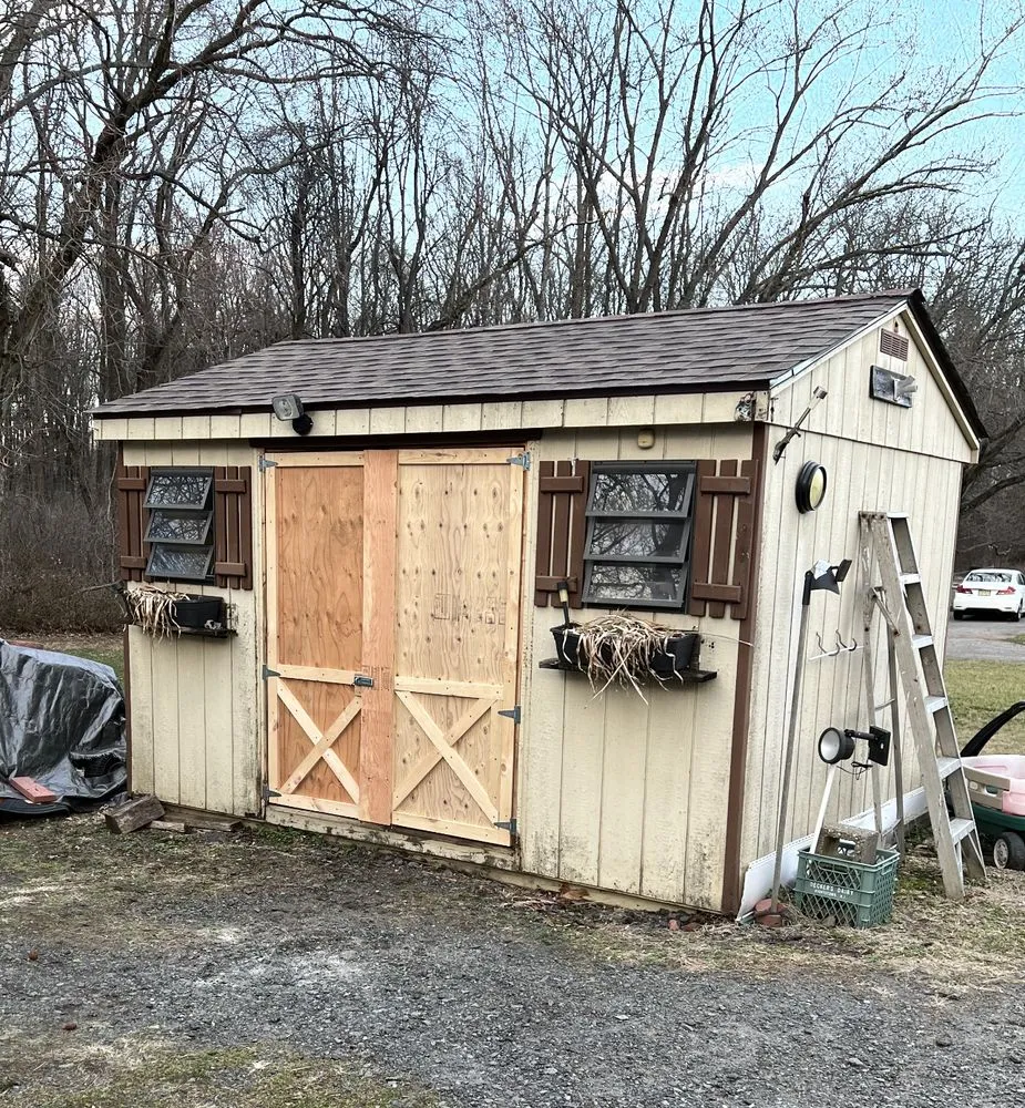Licensed roof repair in Feasterville-trevose, PA by Mr Z's Exteriors