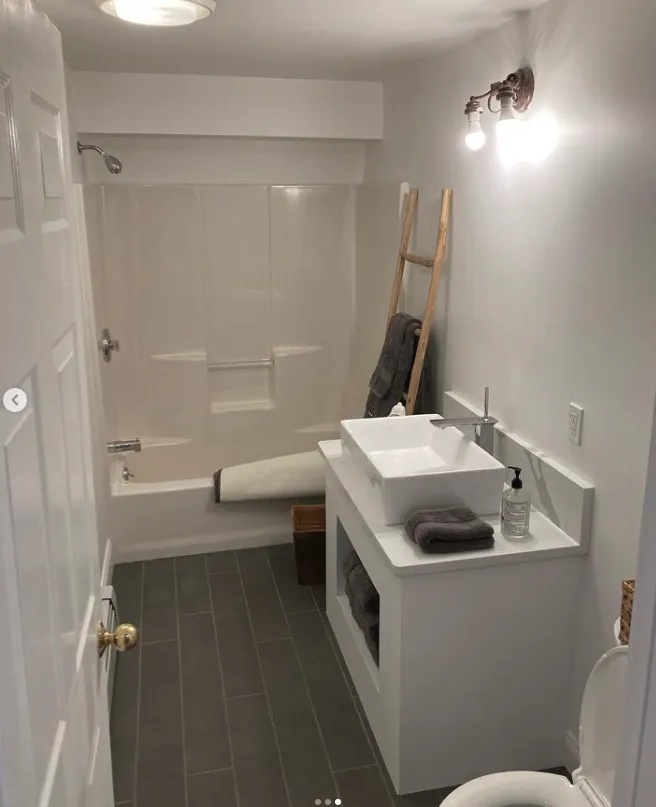 Slide of MRD Custom Construction