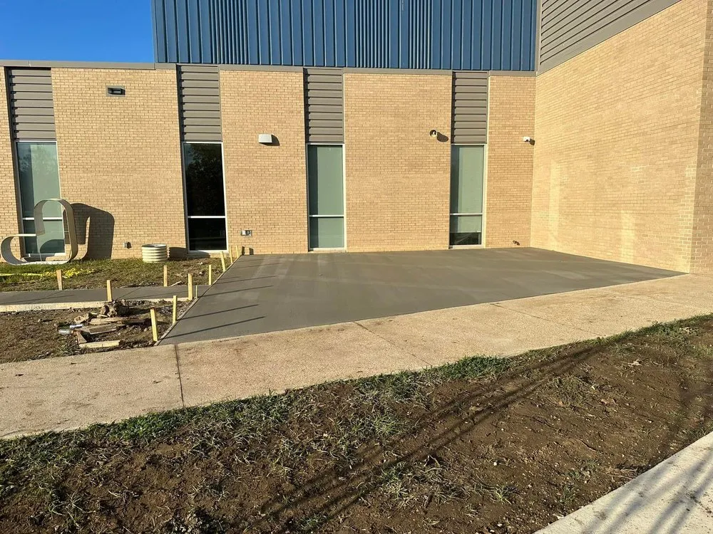 Slide of MRG Construction