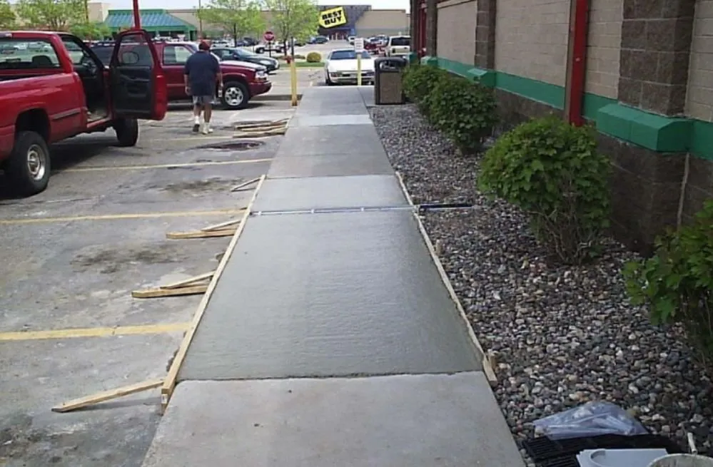 Slide of MRS Roofing & Construction