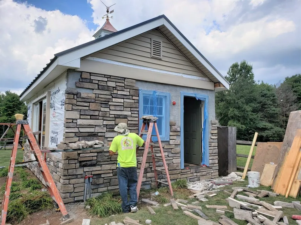 Slide of M&S Roofing & Contracting