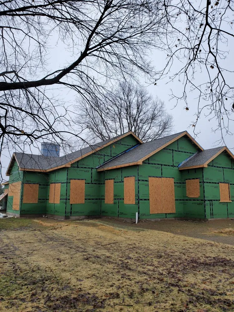 Slide of MSG Roofing & More