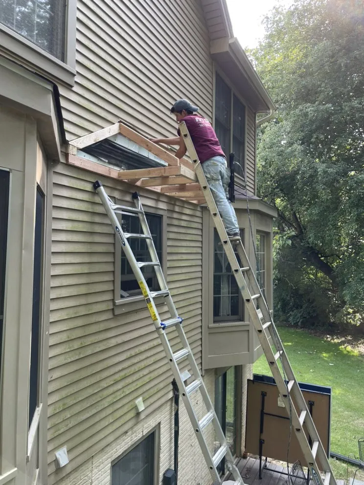 Top-rated shingle roofing service near you in Brookeville, MD by MSI Residential Renovations