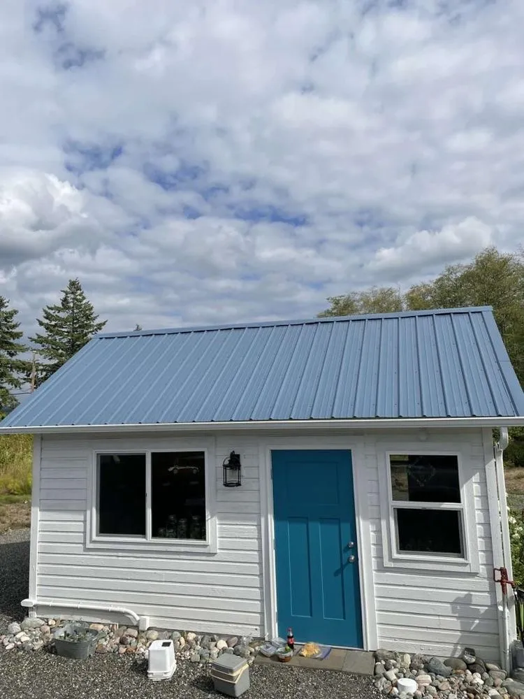 Slide of Mt Roofing Services