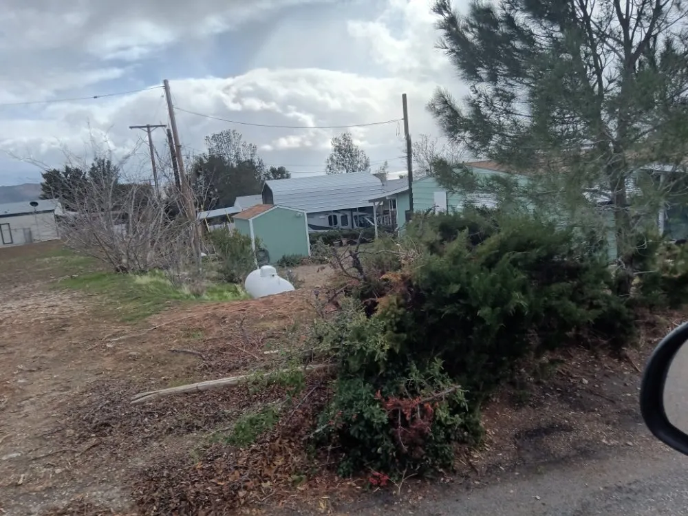 Slide of MT Service Handyman