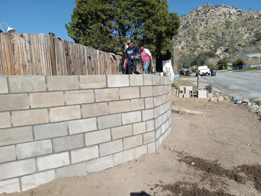 Slide of MT Service Handyman