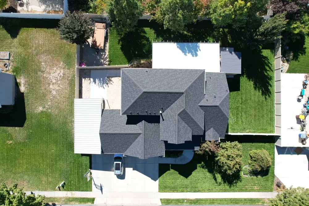 Slide of MTM Roofing