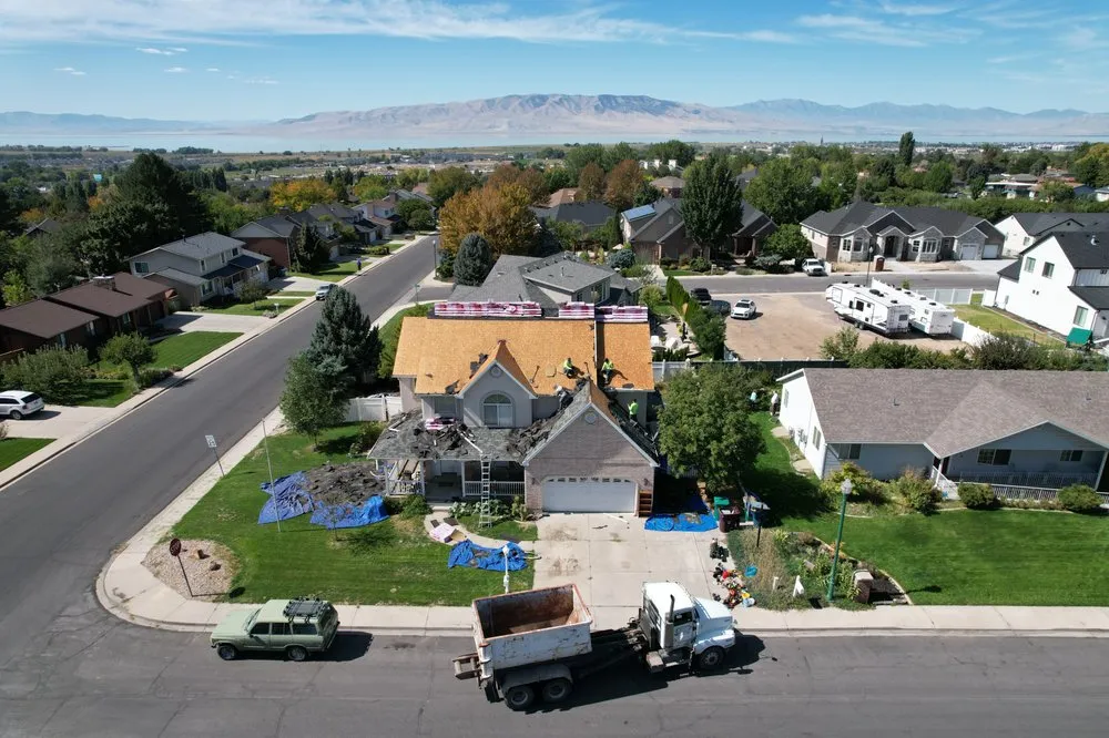 Slide of MTM Roofing