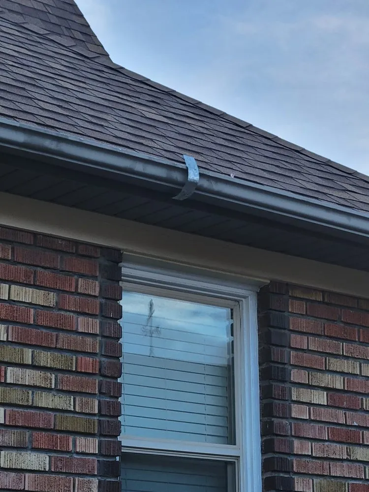 Slide of MTM Roofing