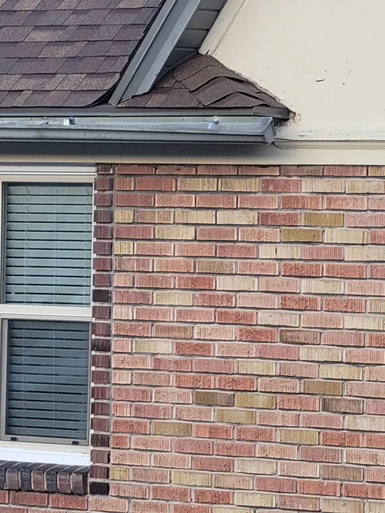 Slide of MTM Roofing