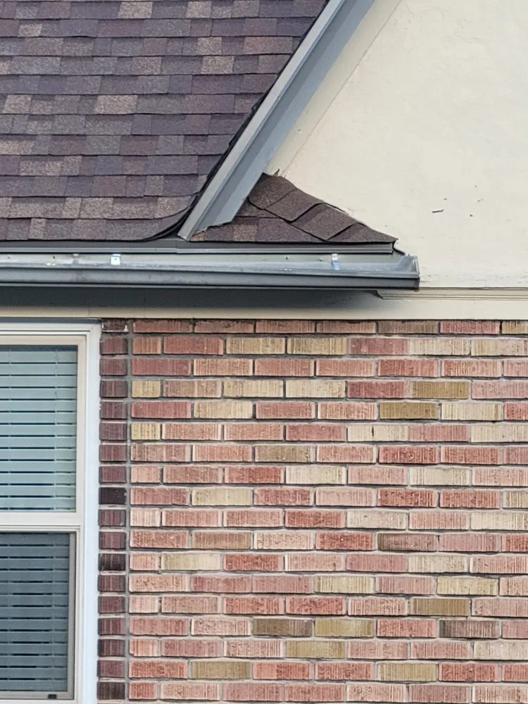 Slide of MTM Roofing