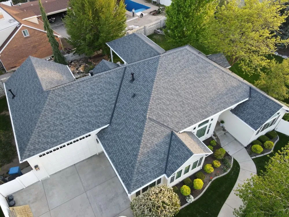 Slide of MTM Roofing